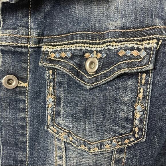 GRACE Aztec/Southwestern Cropped Embroidered Denim Jacket, Festival, Boho, S - Picture 8 of 8
